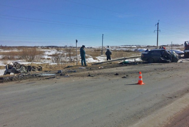 6 человек погибли в ДТП в Свердловской области