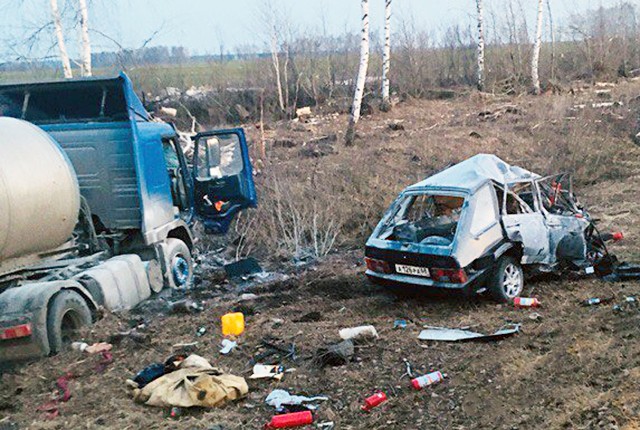Лопнувшее колесо большегруза «убило» водителя «Лады» на трассе «Тамбов &#8212; Шацк»