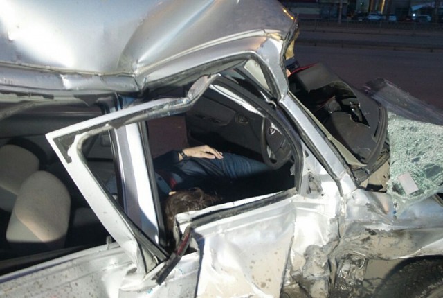 Один человек погиб и трое пострадали в ДТП на улице Токарей в Екатеринбурге