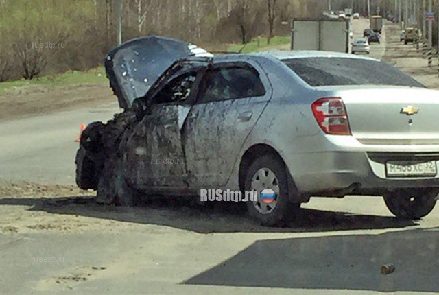В Брянске в результате ДТП водителя и пассажирку «Шевроле» облило горячим битумом