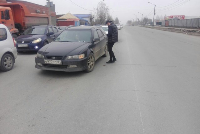 В Новосибирске угонщик угнал «каблук» и совершил четыре ДТП