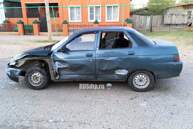 В Астраханской области водитель сбил двоих пешеходов и сбежал с места ДТП