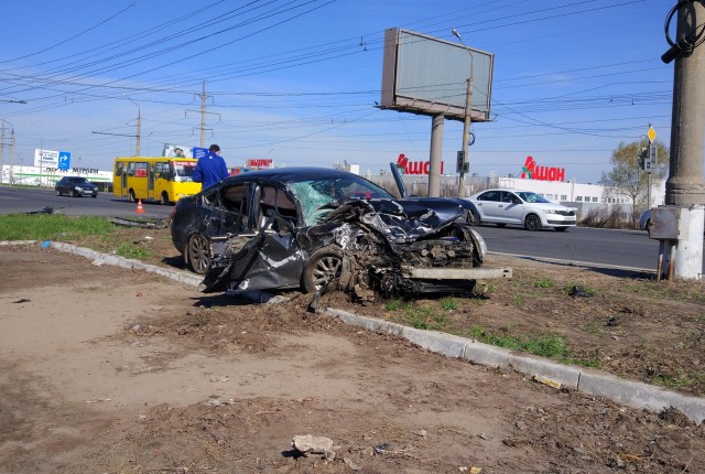 Водитель «Приоры» погиб в утреннем ДТП на Южном шоссе в Тольятти