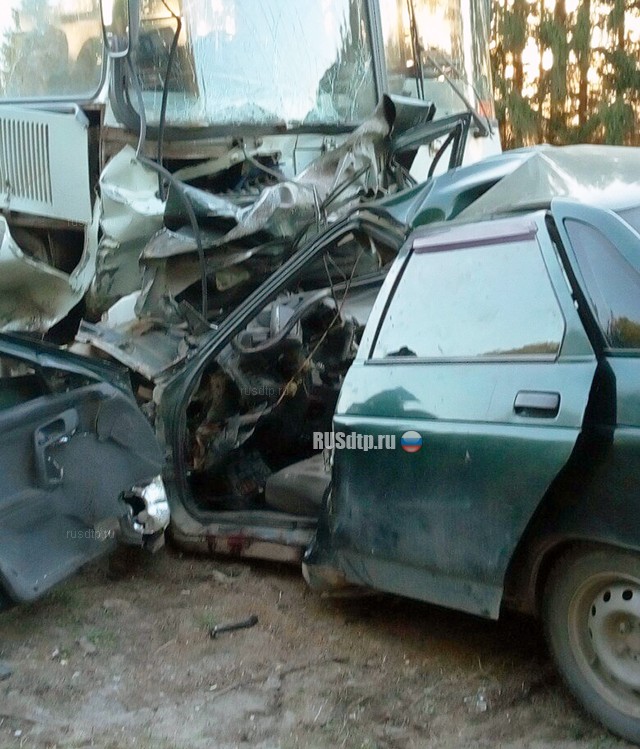 Водитель и пассажир «Лады» погибли в ДТП в Устьянском районе