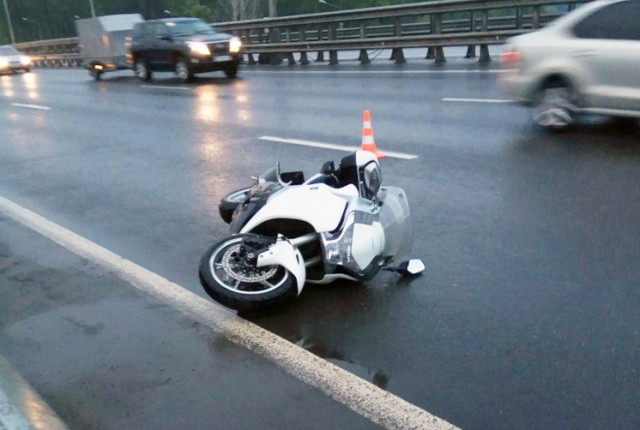 Пассажир мотоцикла погиб в ДТП в Балашихе