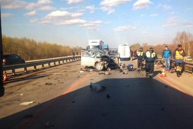 Двое пенсионеров погибли в ДТП на трассе Омск &#8212; Новосибирск
