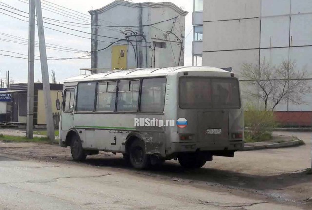 В Омске в ДТП с участием автобуса и маршрутки пострадали 5 человек
