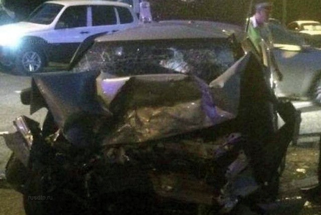 В Сочи в лобовом столкновении автомобилей погиб человек