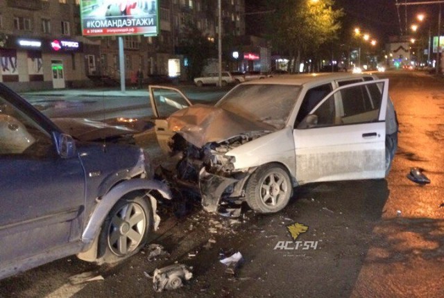 40-летний водитель «Мазды» погиб в тройном ДТП в Новосибирске