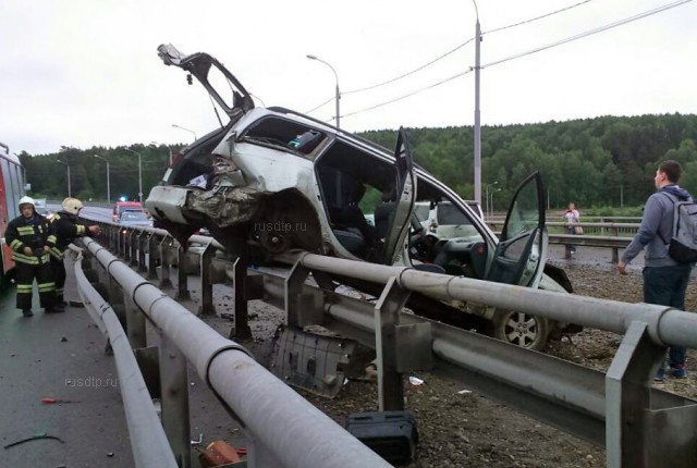 Массовое ДТП с участием 15 автомобилей произошло в Томске