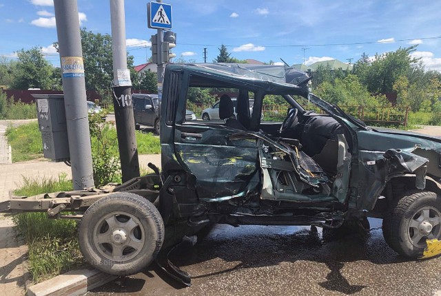 Видеорегистратор зафиксировал момент ДТП с участием автобуса в Хабаровске