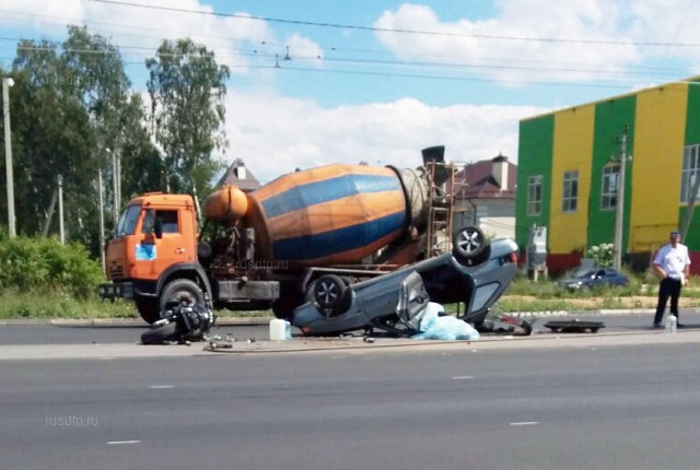В Иванове водитель «Лады» погиб при столкновении с мотоциклом
