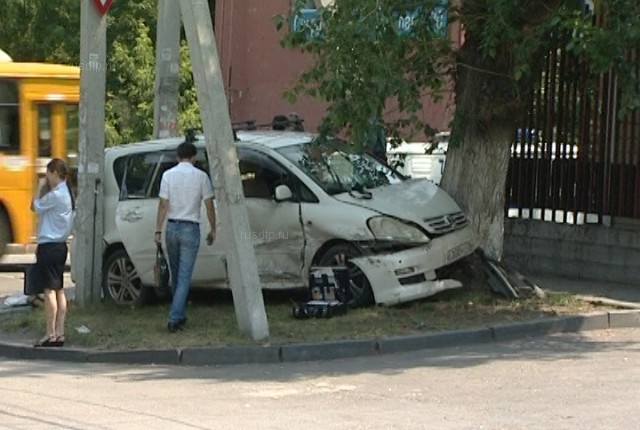 В Иркутске после ДТП неизвестные застрелили водителя. ВИДЕО