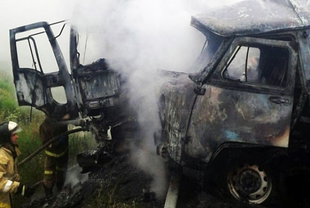 Четверо сгорели в УАЗе в результате ДТП в Татарстане