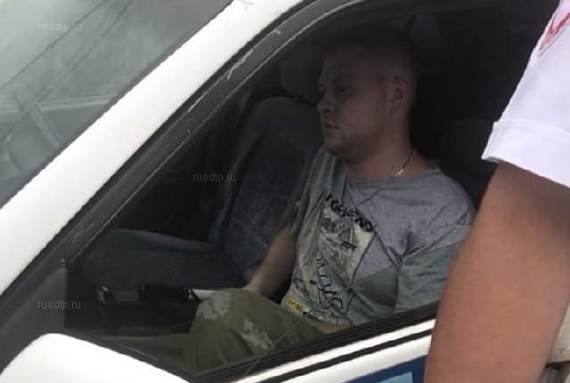 В Хабаровске пьяный лихач сбил семью с ребенком. ВИДЕО