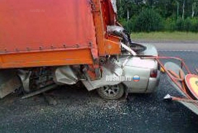 Водитель и пассажир «Лады» погибли в ДТП на трассе М-4 под Липецком