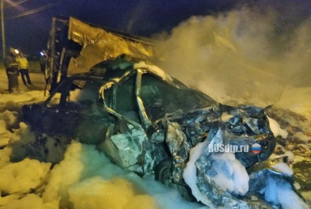 Водитель «Нексии» сгорел в машине в результате ДТП в Магнитогорске