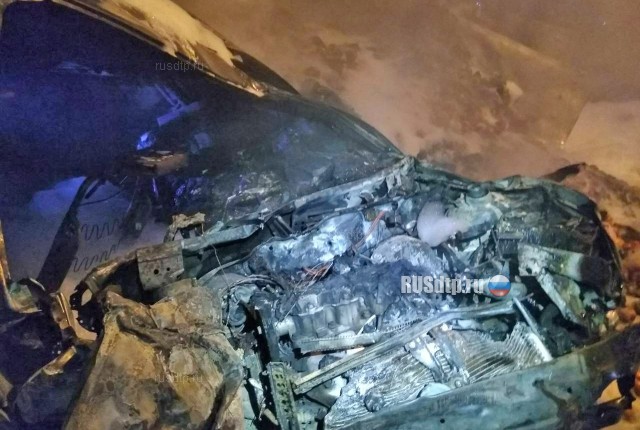 Водитель «Нексии» сгорел в машине в результате ДТП в Магнитогорске