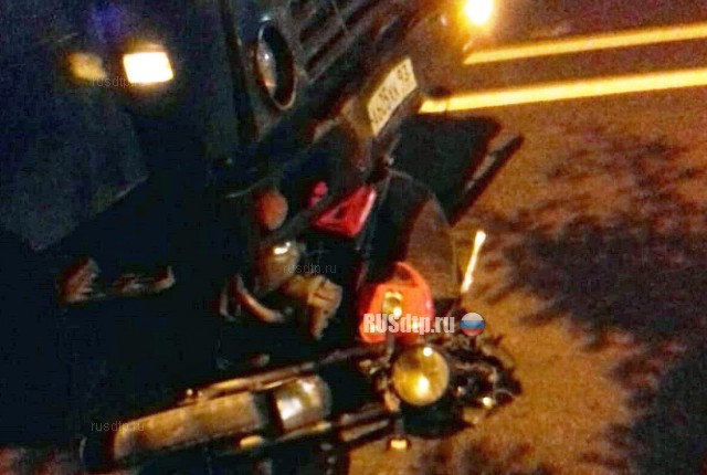 На Кубани парень с девушкой разбились на мотоцикле. ВИДЕО