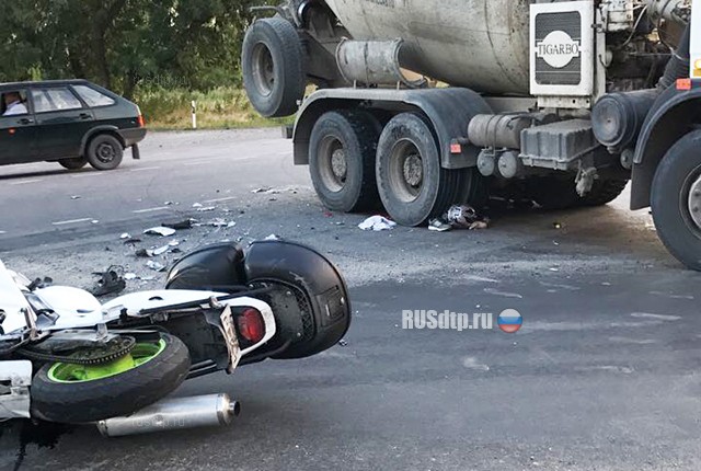 В Новочеркасске в ДТП погиб мотоциклист. ВИДЕО