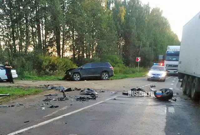 Семья попала в смертельное ДТП в Ивановской области