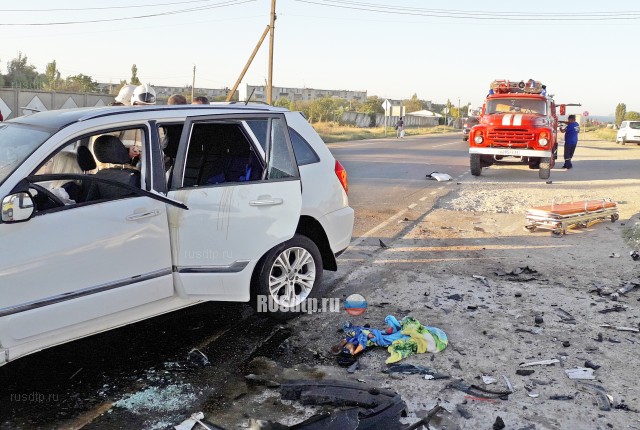 В Крыму пьяный водитель врезался в машину с семьей