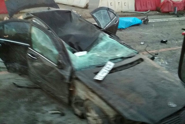 Водитель «Мерседеса» погиб в ДТП на Московском шоссе в Петербурге