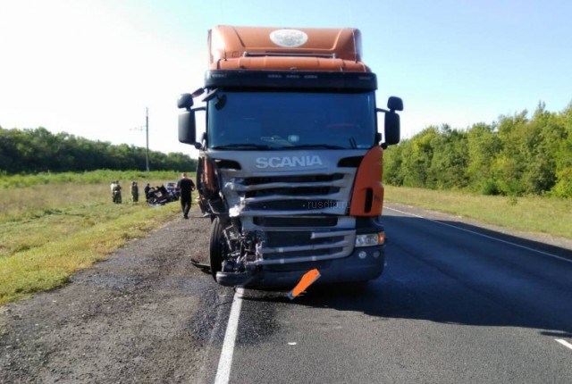 46-летняя пассажирка BMW погибла в ДТП в Саратовской области