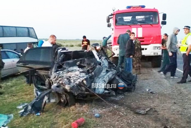 Четыре человека погибли в автомобиле «Лада Веста» в результате ДТП в Дагестане