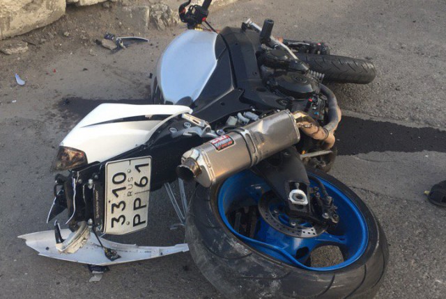 В Ростове в ДТП с участием мотоцикла погибли три человека