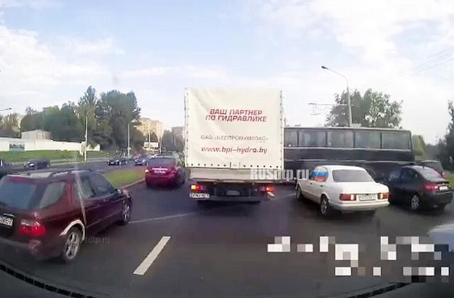 В Минске автобус без тормозов попал в ДТП