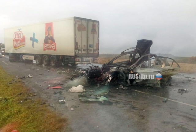Трое погибли в массовом ДТП на трассе М-5 в Башкирии