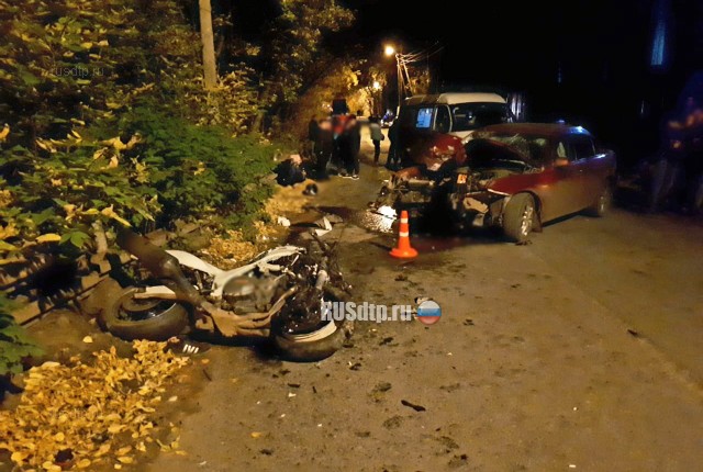 Под Томском в ДТП погибли байкер и его пассажир