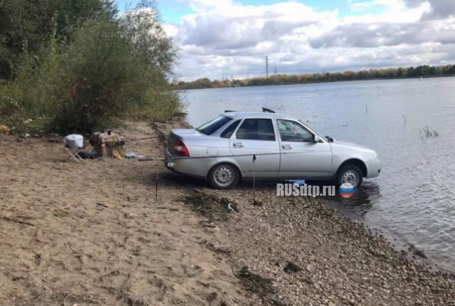 В Самаре рыбак погиб под колесами собственного автомобиля