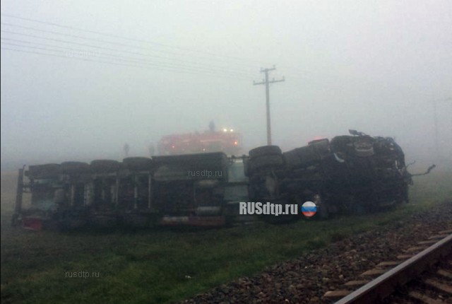 ВАЗ-2112 разорвало на части в ДТП на автодороге Краснодар &#8212; Кропоткин