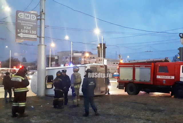 Момент столкновения автобуса и маршрутки в Иванове попал на видео