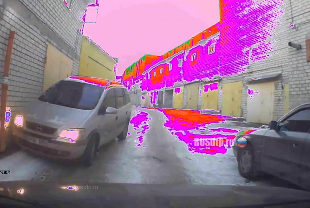Врезался в стену Врезался в стену