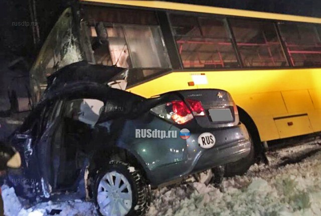 Два человека погибли в ДТП с автобусом под Костомукшей