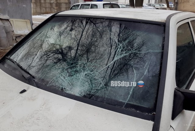 В Волгограде водитель сбил 13-летнего подростка и скрылся. ВИДЕО