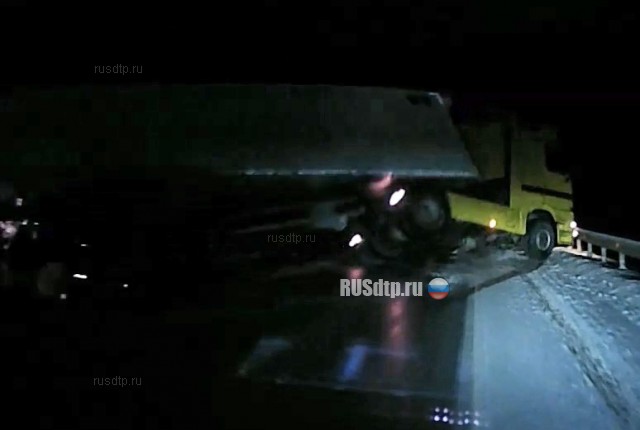 Видеорегистратор запечатлел момент смертельного ДТП на трассе М-3