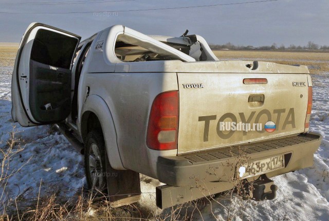 На Урале в ДТП с бензовозом Toyota Hilux разорвало на части