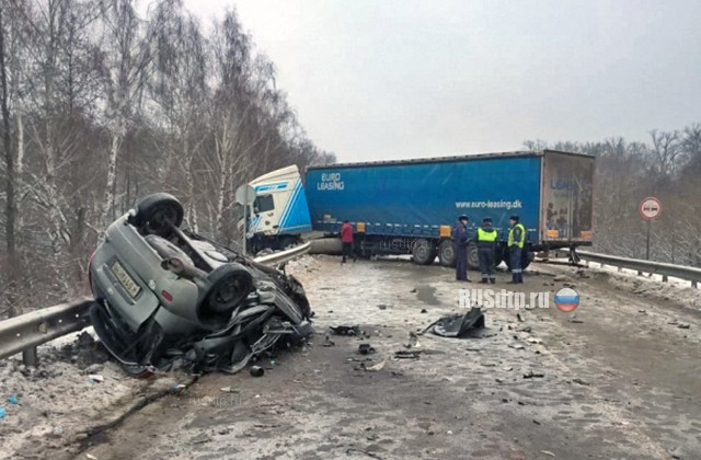 Водитель «Калины» погиб в ДТП в Железногорске