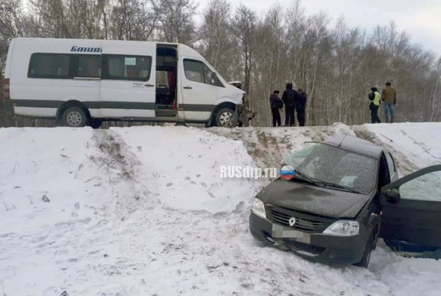 Водитель «Логана» погиб в ДТП в Башкирии