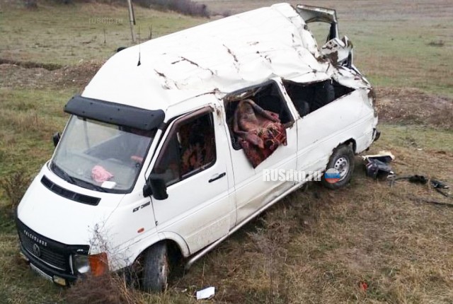 Двое погибли и 12 пострадали в ДТП с участием автобуса в Дагестане