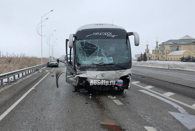 Видеорегистратор запечатлел момент смертельного ДТП с автобусом на Ставрополье