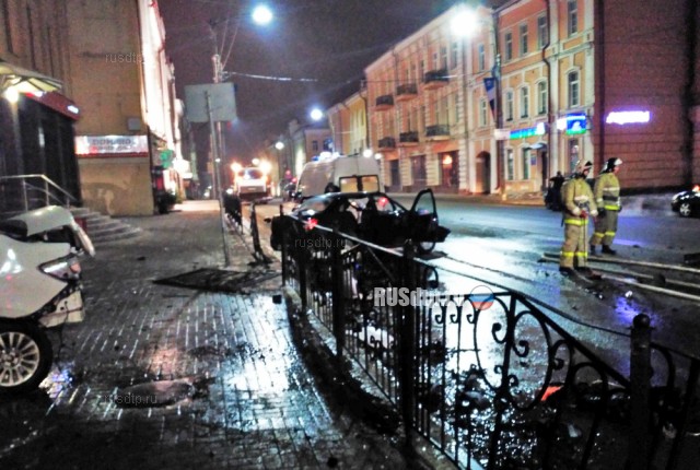 Камера запечатлела момент смертельного ДТП в Смоленске