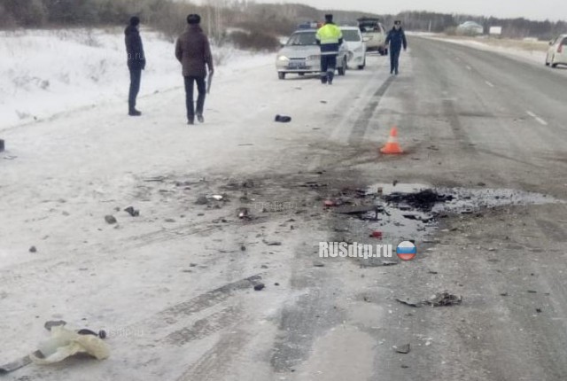 Мужчина и двое детей погибли в ДТП в Новосибирской области