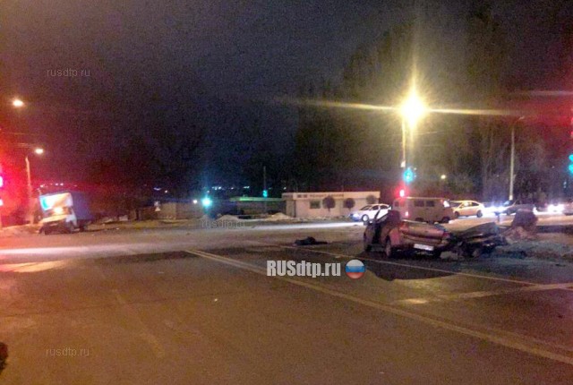 Три человека погибли в ночном ДТП в Волгограде
