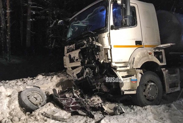 Водитель «Нивы» и его пассажирка погибли в ДТП на трассе «Кола»