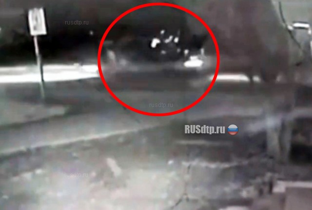 В Севастополе автомобиль сбил трех человек. ВИДЕО
